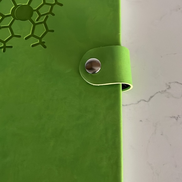 New Writing Journal With Snap Closure - Picture 2 of 7